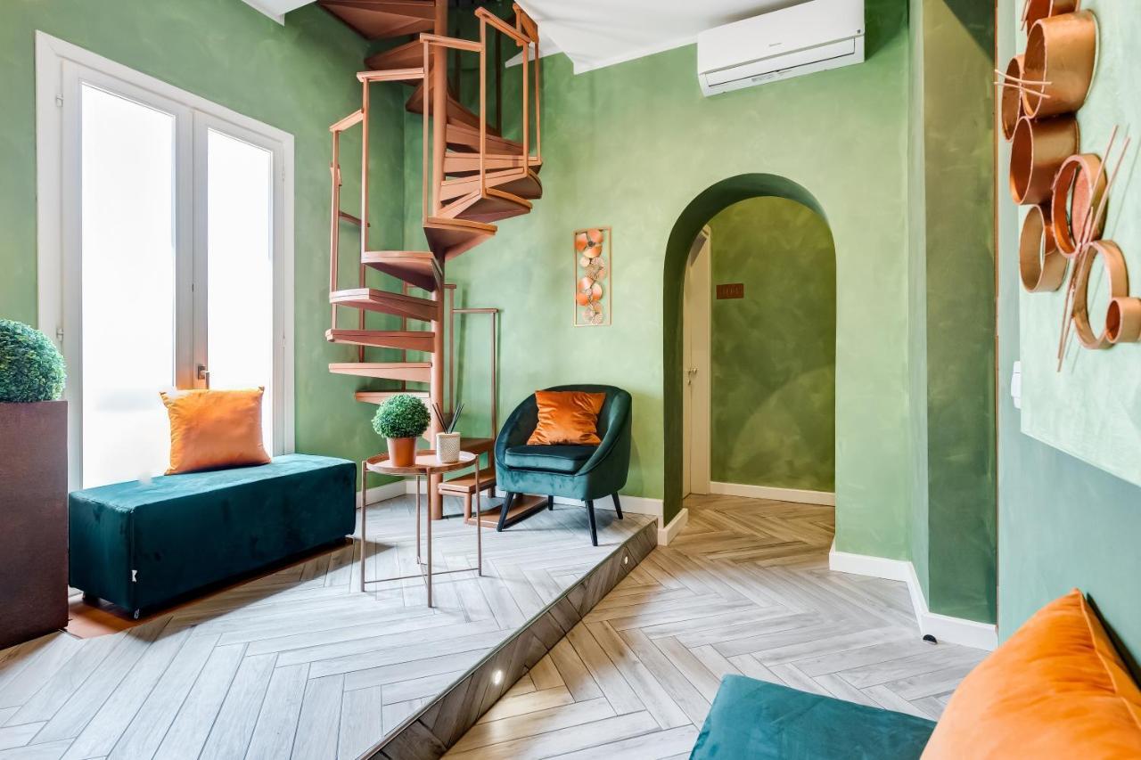 Ripetta Luxurious Couette-café