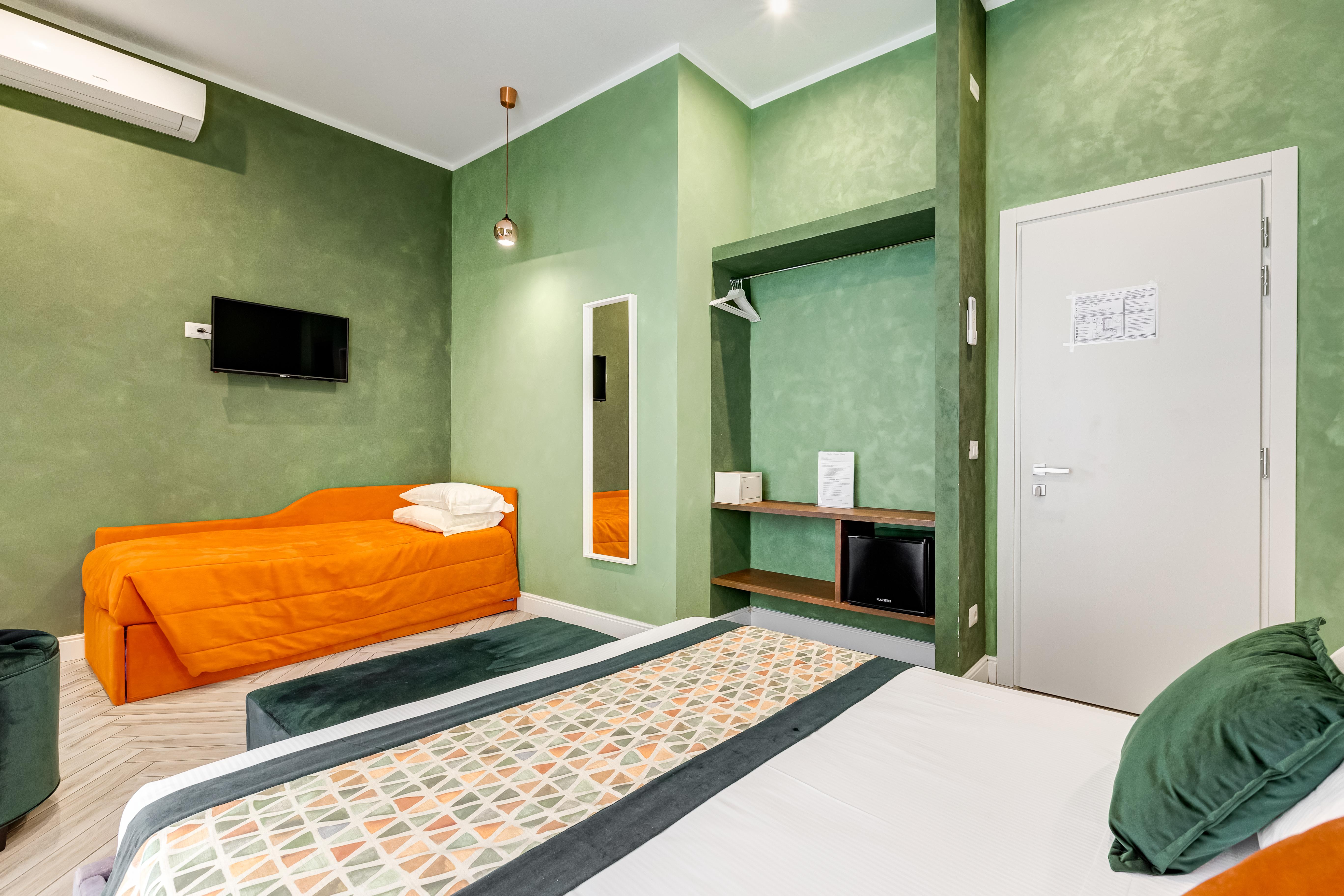 Ripetta Luxurious Couette-café